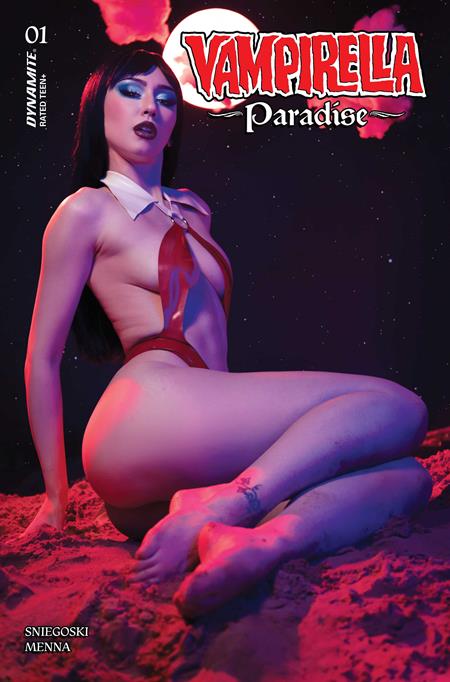 VAMPIRELLA PARADISE #1 COVER D LAUREN DELOREAN COSPLAY VARIANT