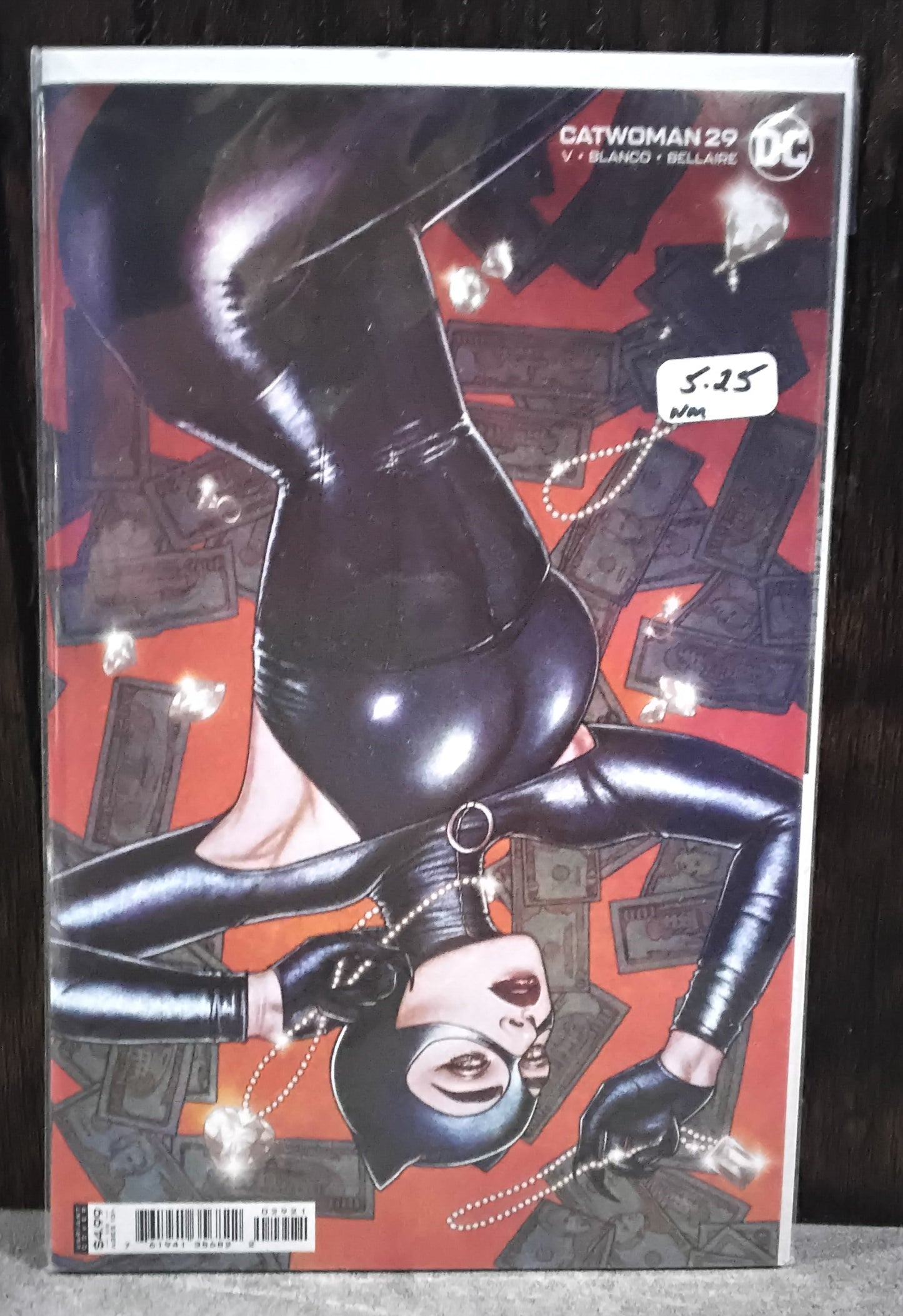 Catwoman Vol. 5 #29 Jenny Frison Card Stock Variant Cover