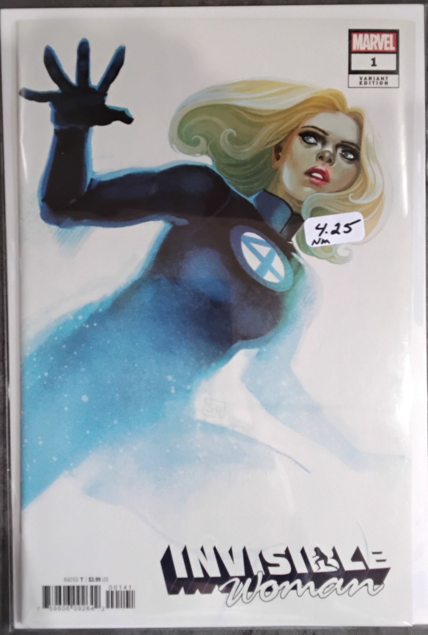 Invisible Woman #1 Stephanie Hans Variant Cover