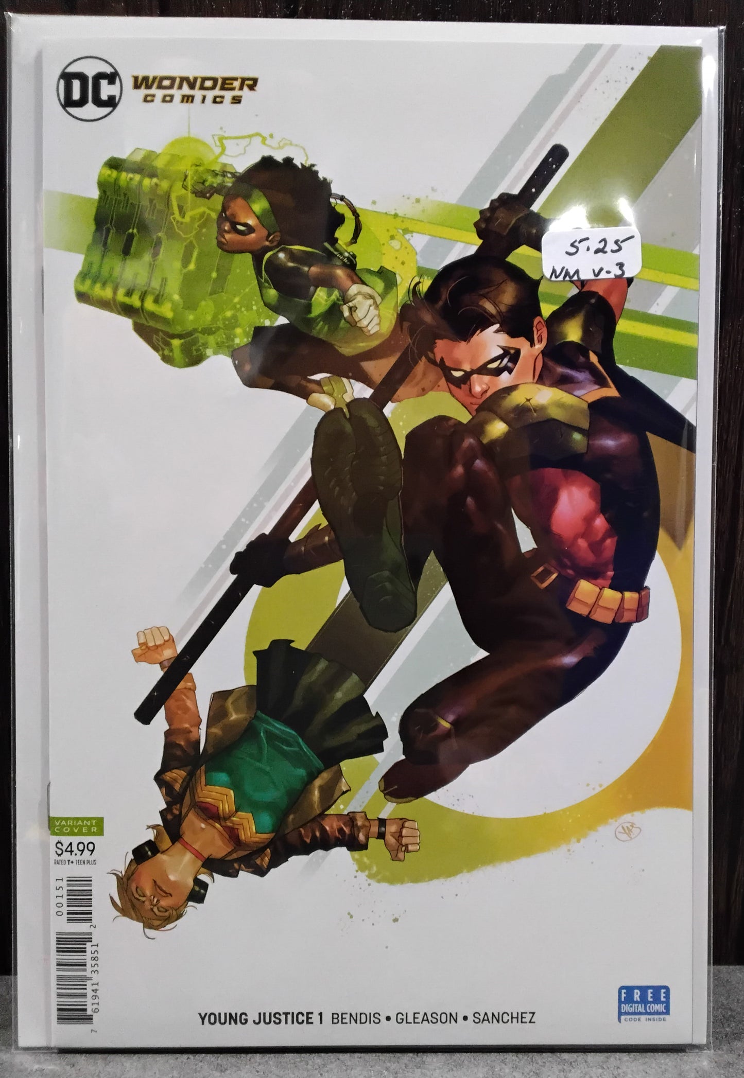 Young Justice Vol. 3 #01 Yasmine Putri "Robin" Variant Cover