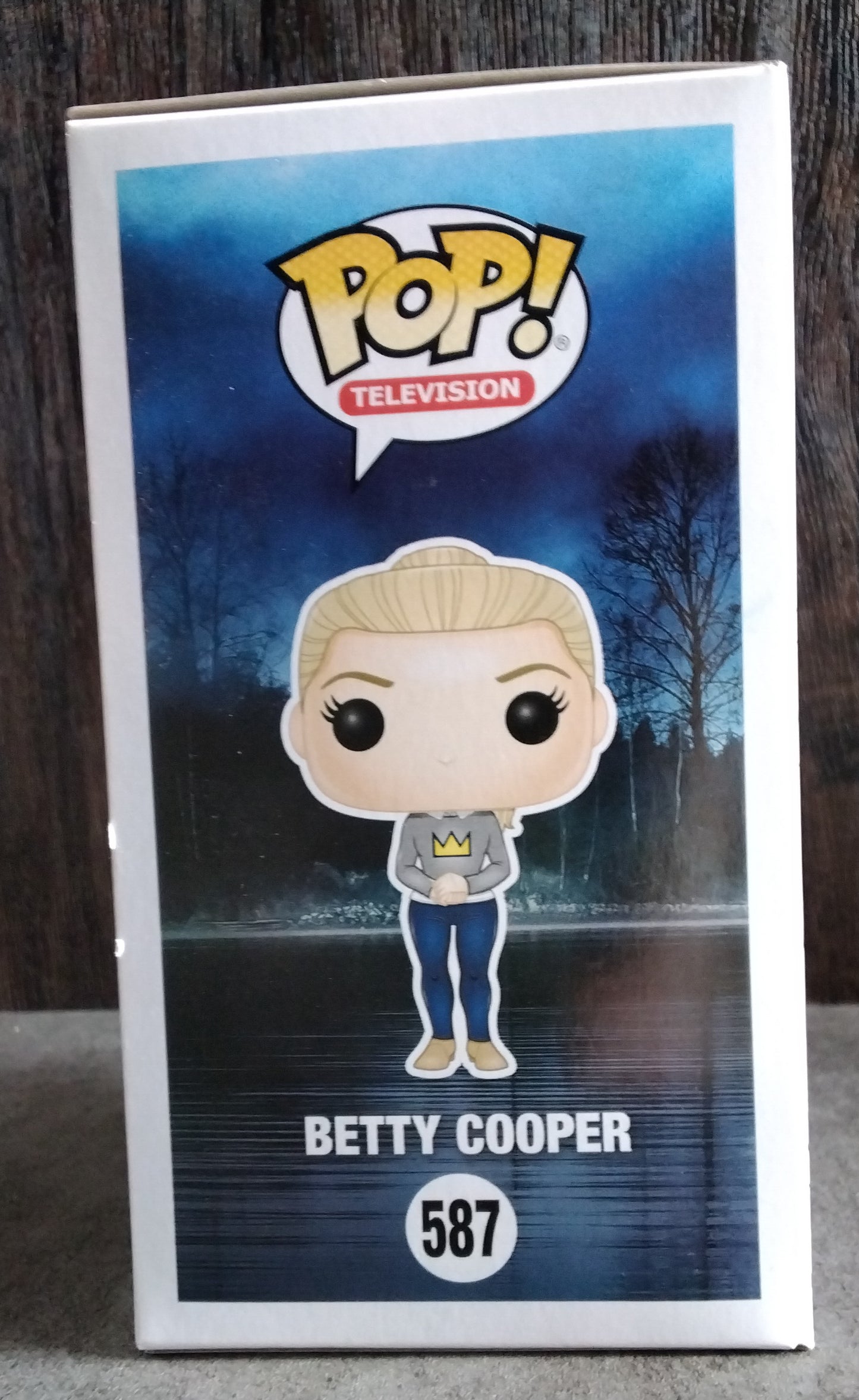 Pop! Television Betty Cooper #587 Hot Topic Exclusive Pre-Release
