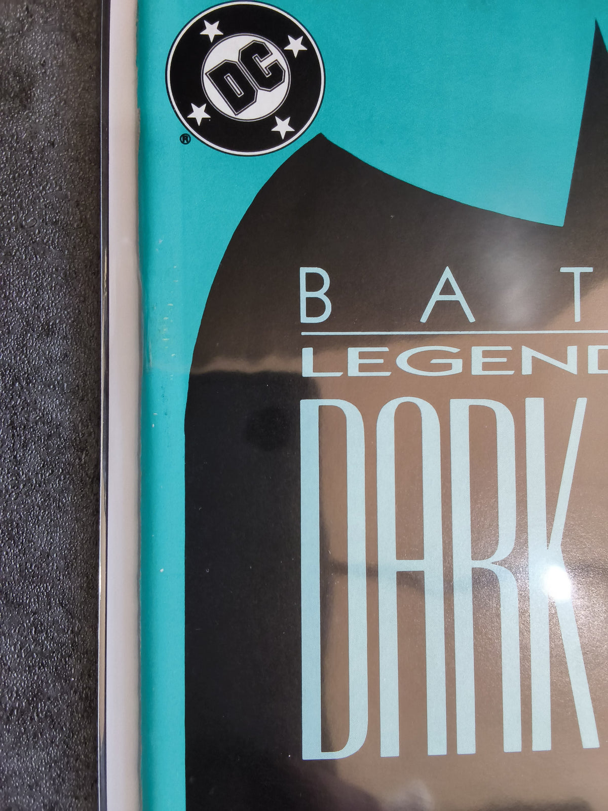 Batman Legends Dark Knight #001 (Blue Cover) (FN)