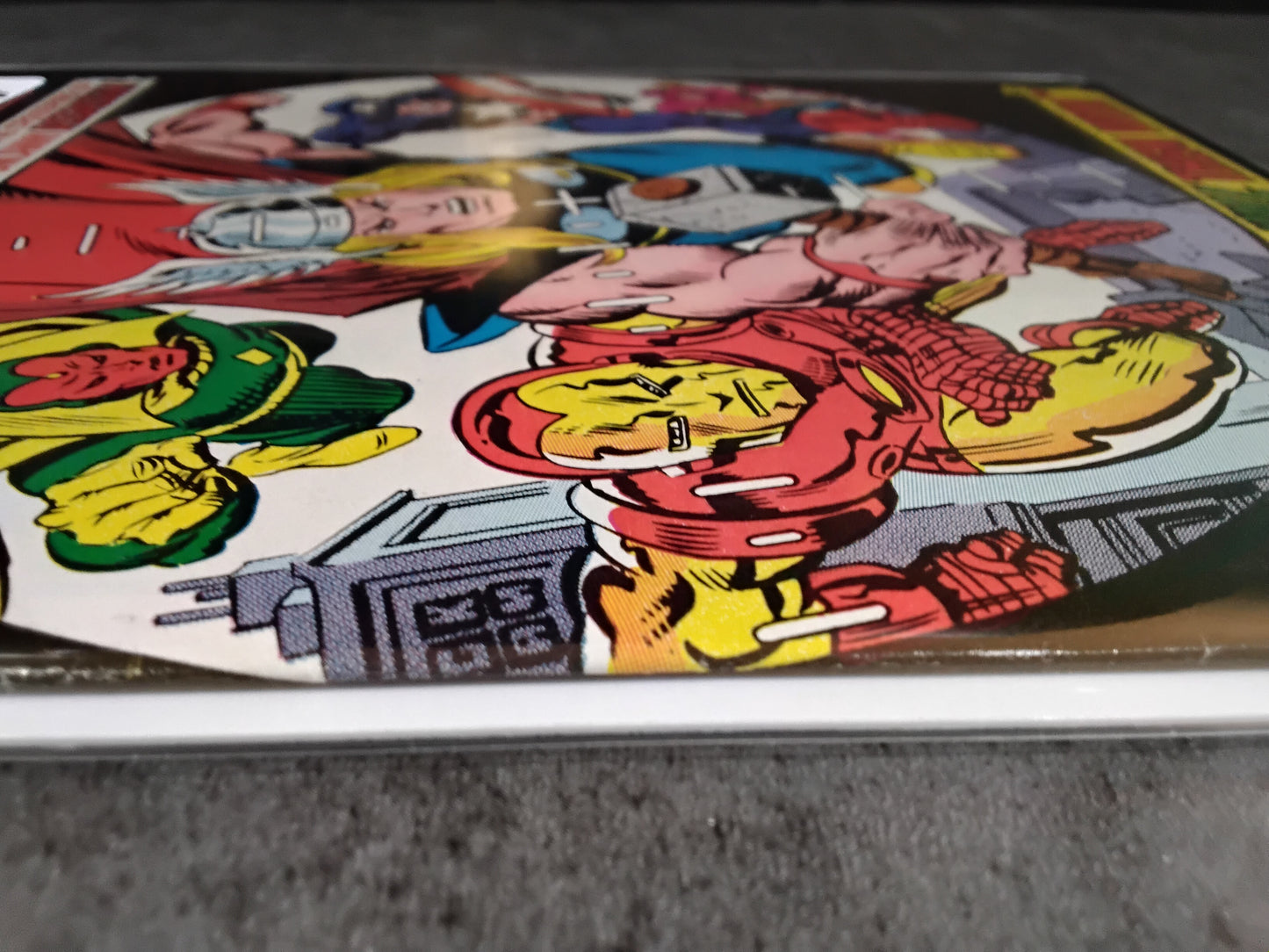 Avengers Vol 1 #146 (VF)