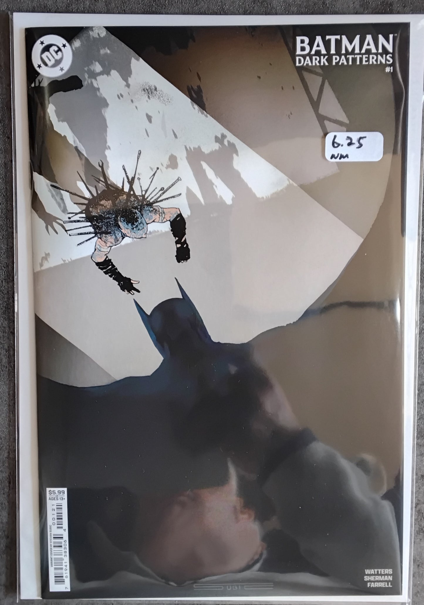 Batman: Dark Patterns #01 Stevan Subic Card Stock Variant Cover