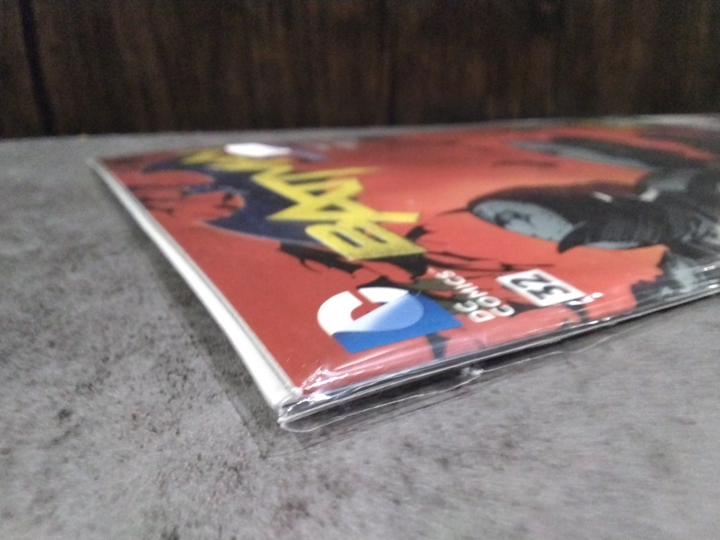 Batman (New 52) #32 Greg Capullo San Diego Comic Con 2014 Exclusive Wrap Around Variant Cover
