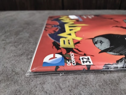 Batman (New 52) #32 Greg Capullo San Diego Comic Con 2014 Exclusive Wrap Around Variant Cover