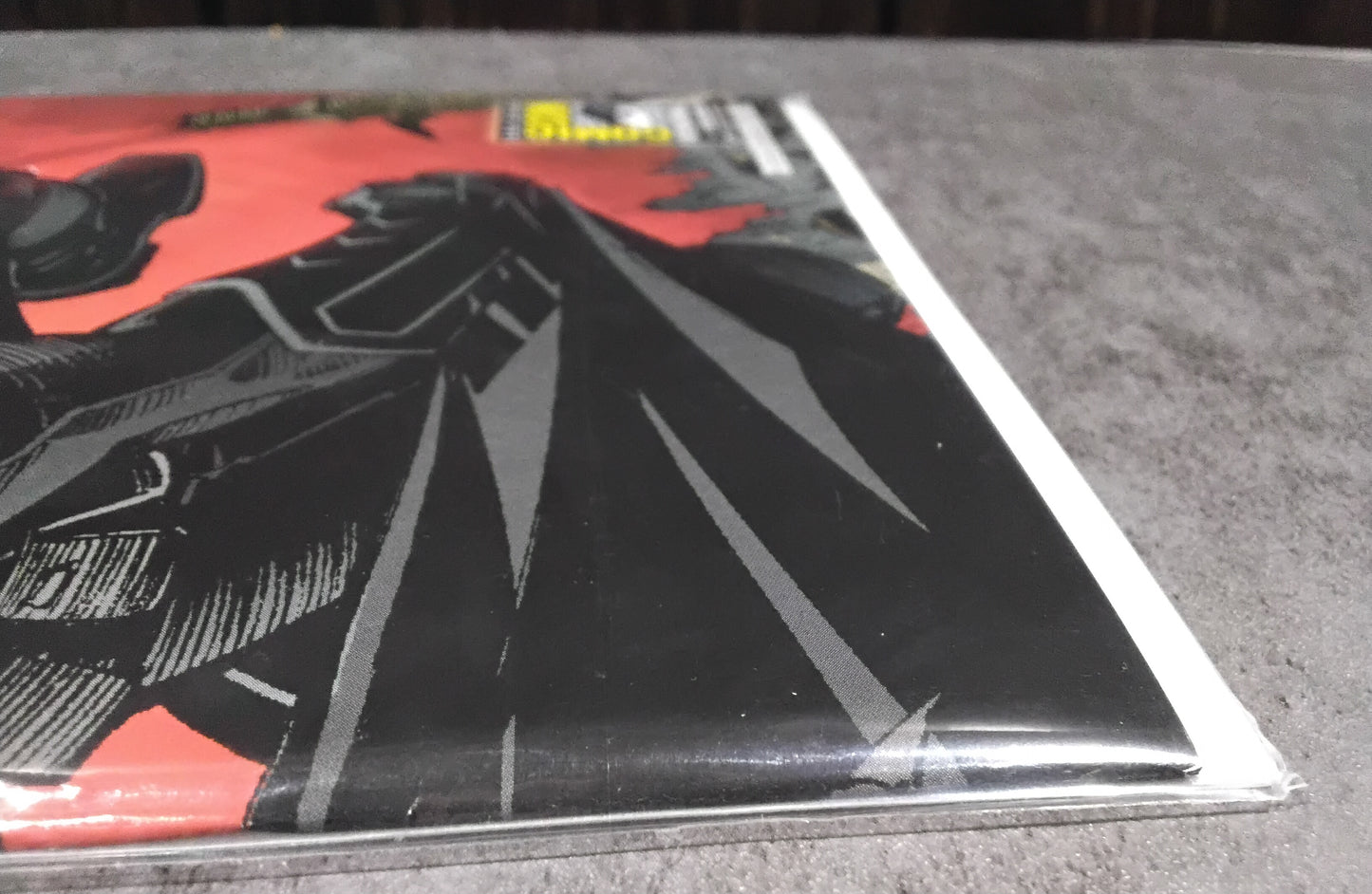 Batman (New 52) #32 Greg Capullo San Diego Comic Con 2014 Exclusive Wrap Around Variant Cover