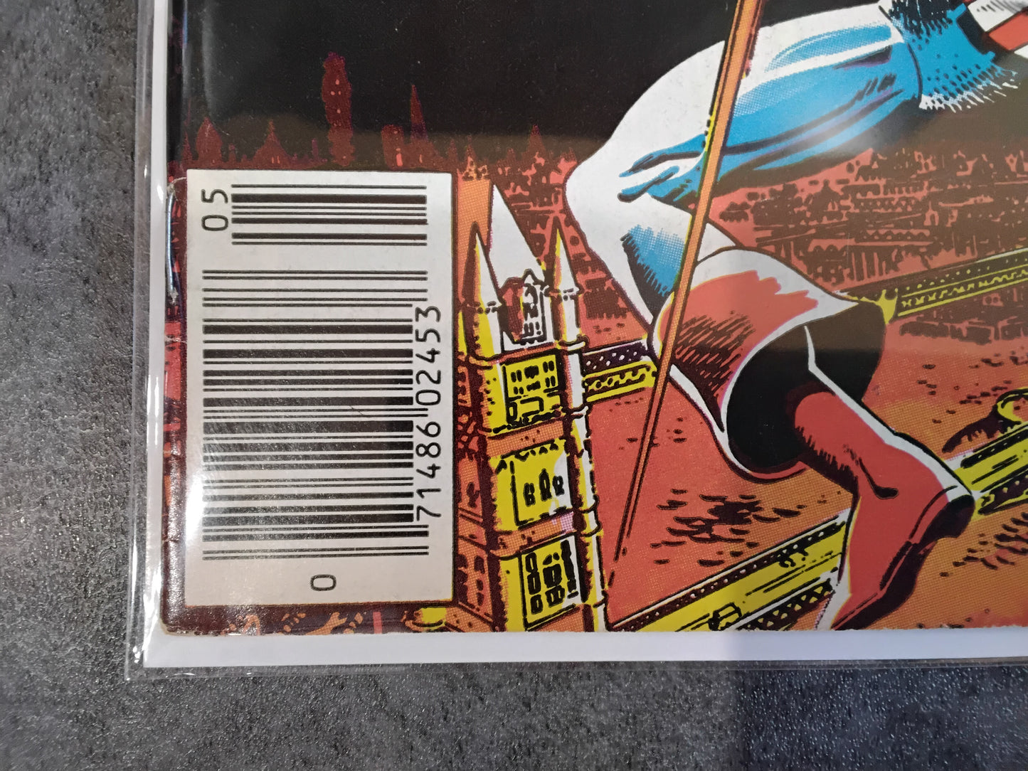 Captain America Vol 1 #305 Newsstand Edition