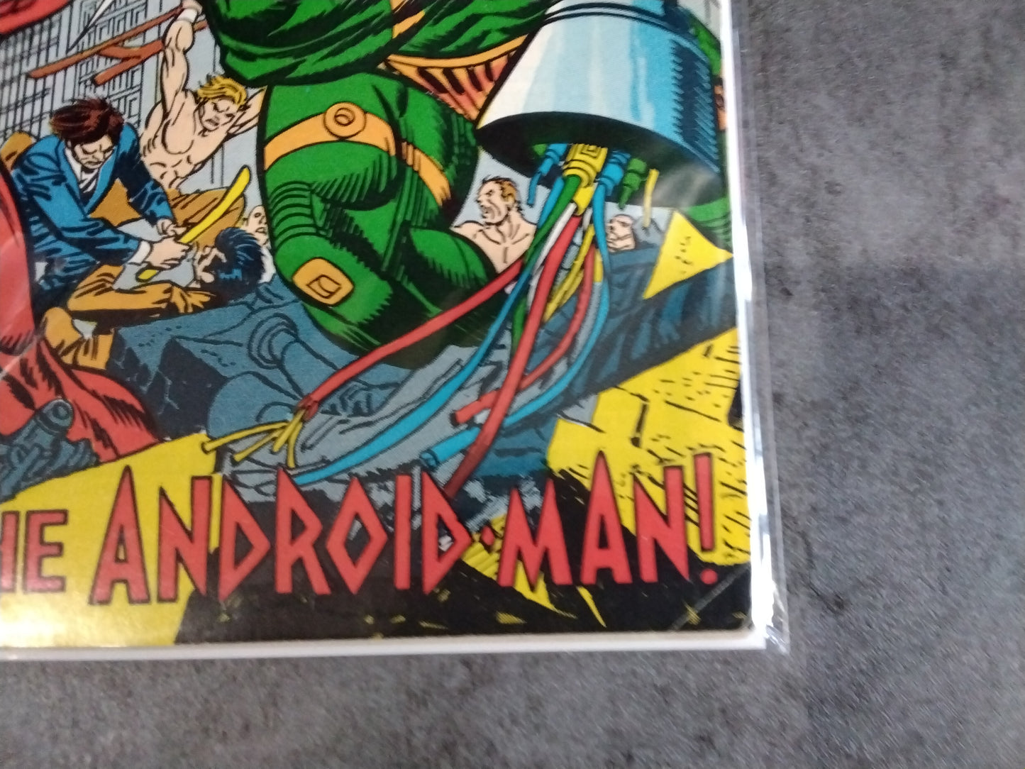 Captain Marvel Vol 1 #24 (VG)