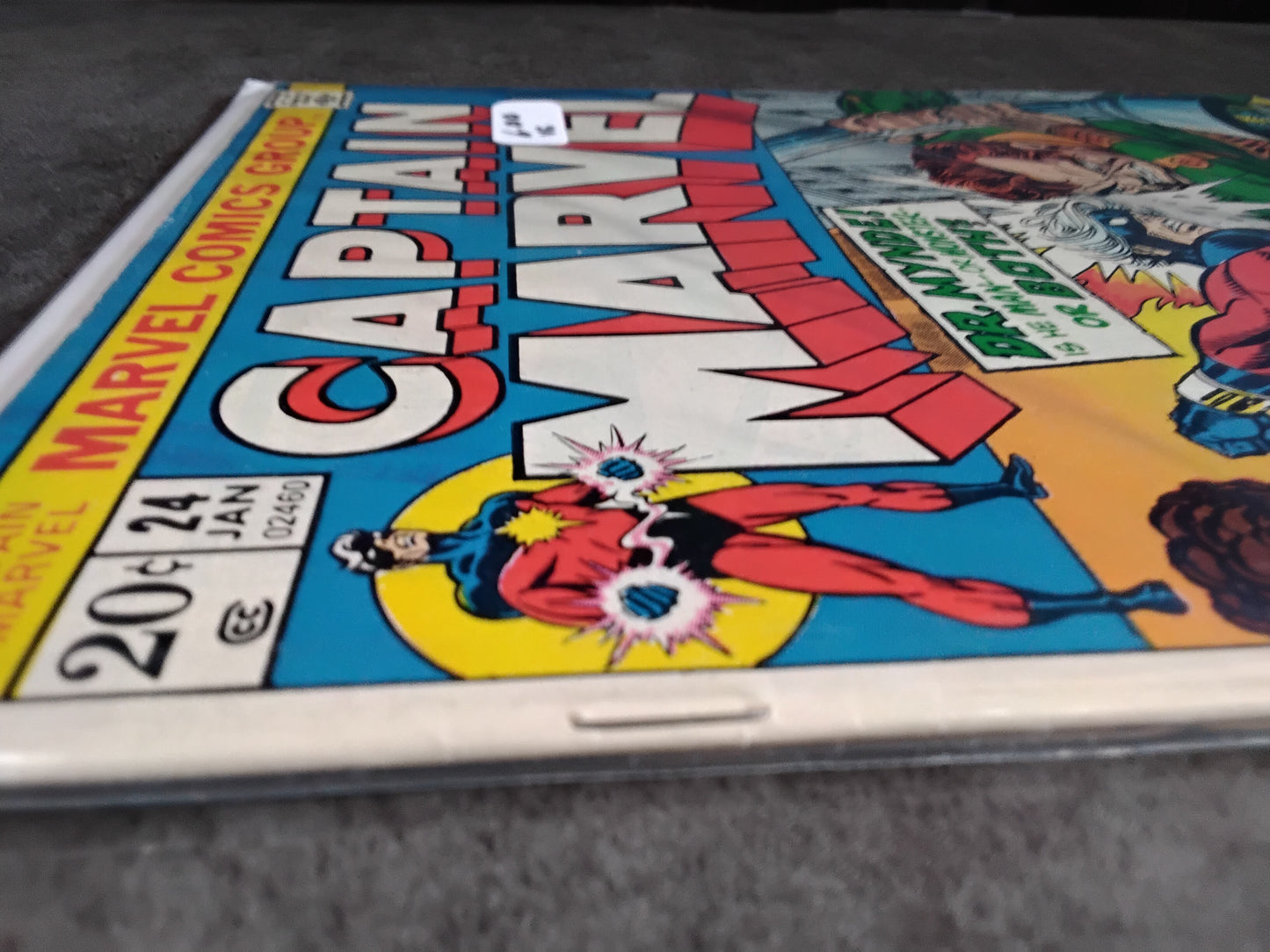 Captain Marvel Vol 1 #24 (VG)