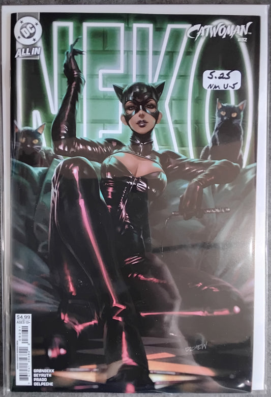 Catwoman Vol 5 #82 Derrick Chew Card Stock Variant