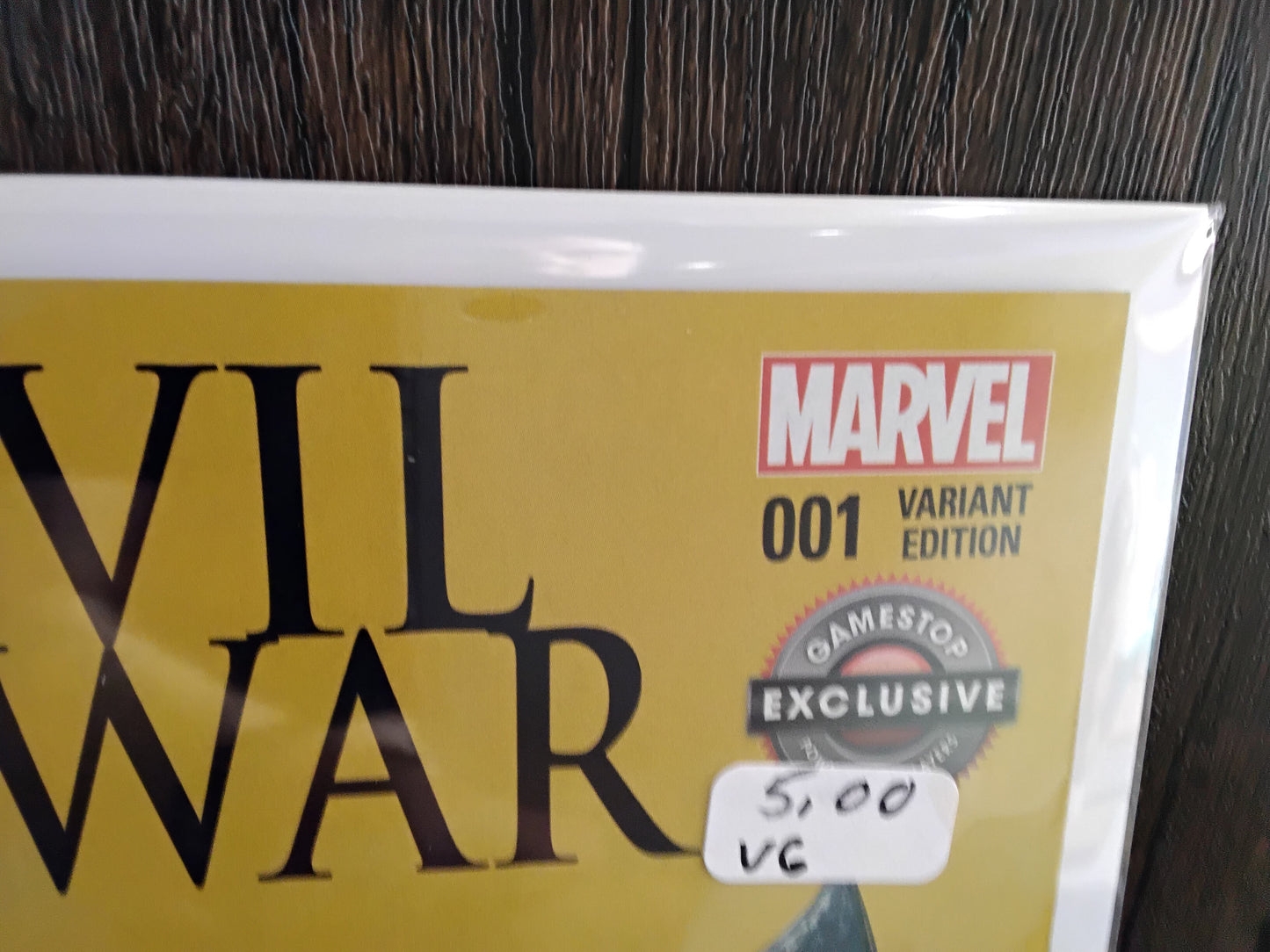 Civil War (2015) #1 Joyce Chin GameStop Exclusive Variant Cover (Not Poly-Bagged)(VG)