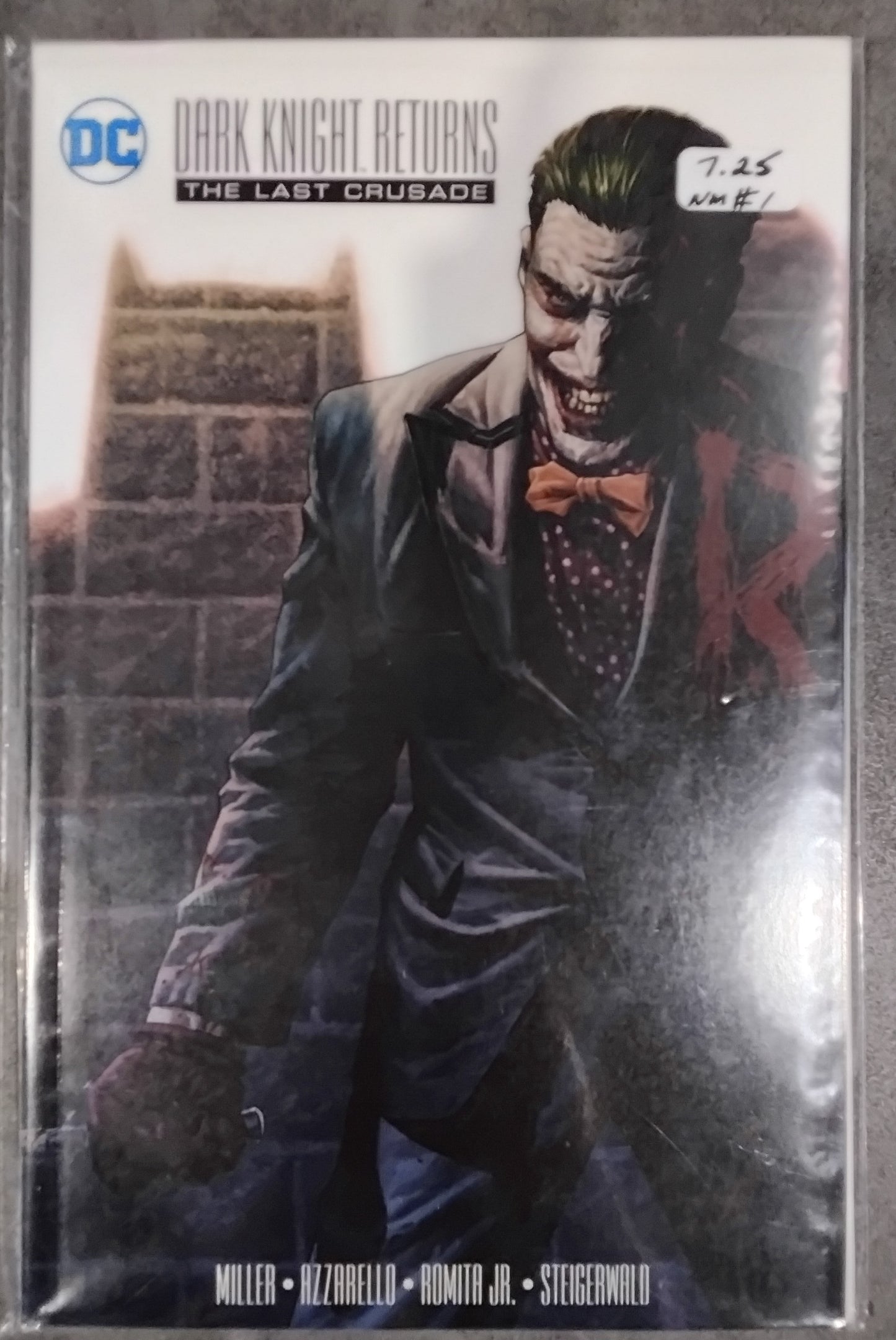 Dark Knight Returns: The Last Crusade Lee Bermejo 1:10 Incentive Variant Cover