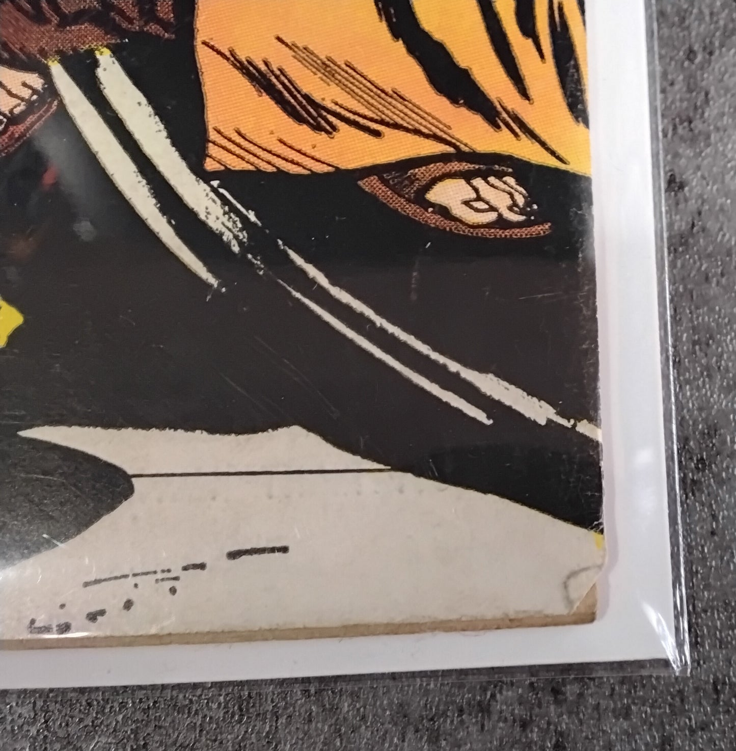 Flash Vol. 1 #185 (One Loose Staple)