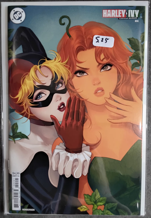 Harley & Ivy: Life & Crimes #4 Lesley Leirix Li Card Stock Variant Cover