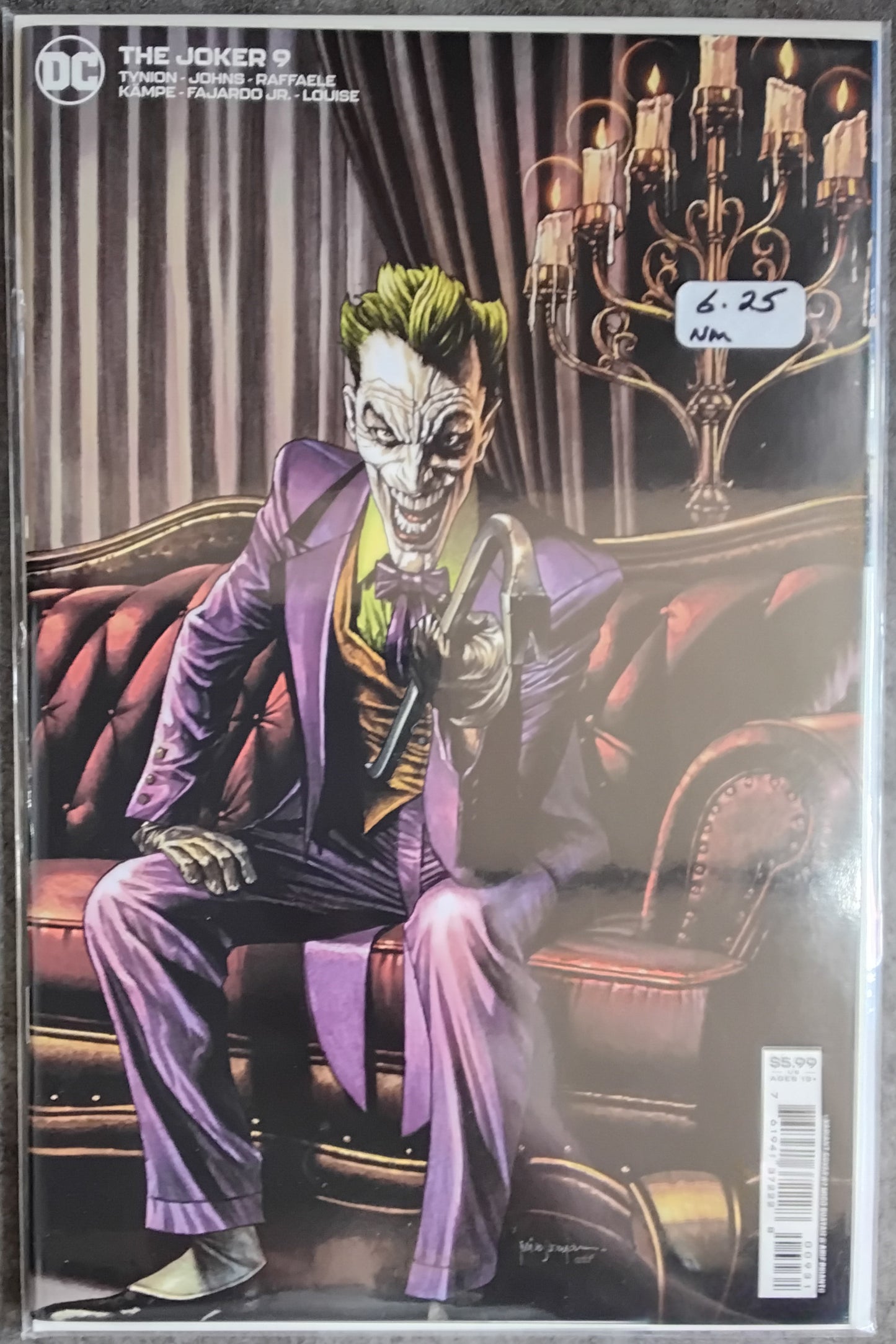 Joker Vol 2 #09 Mico Suayan Connecting Variant Cover