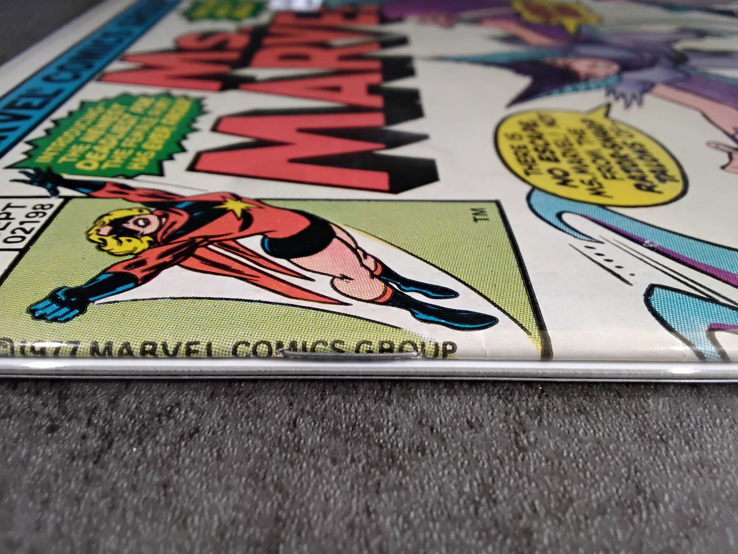 Ms. Marvel Vol 1 #09 Newsstand Edition