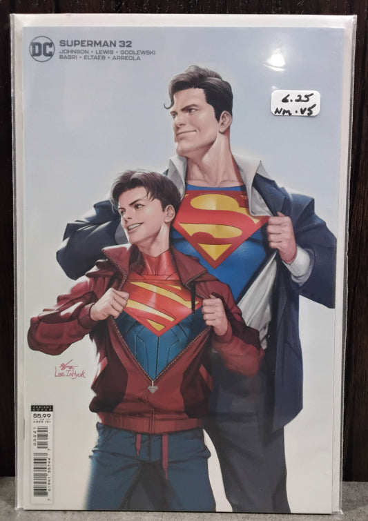 Superman Vol. 5 #32 Inhyuk Lee Card Stock Variant Cover